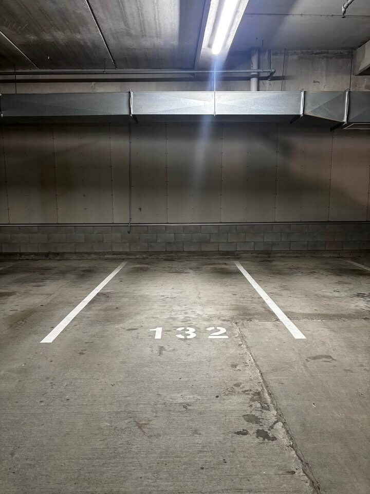 Car park at 57 Mahuhu Crescent