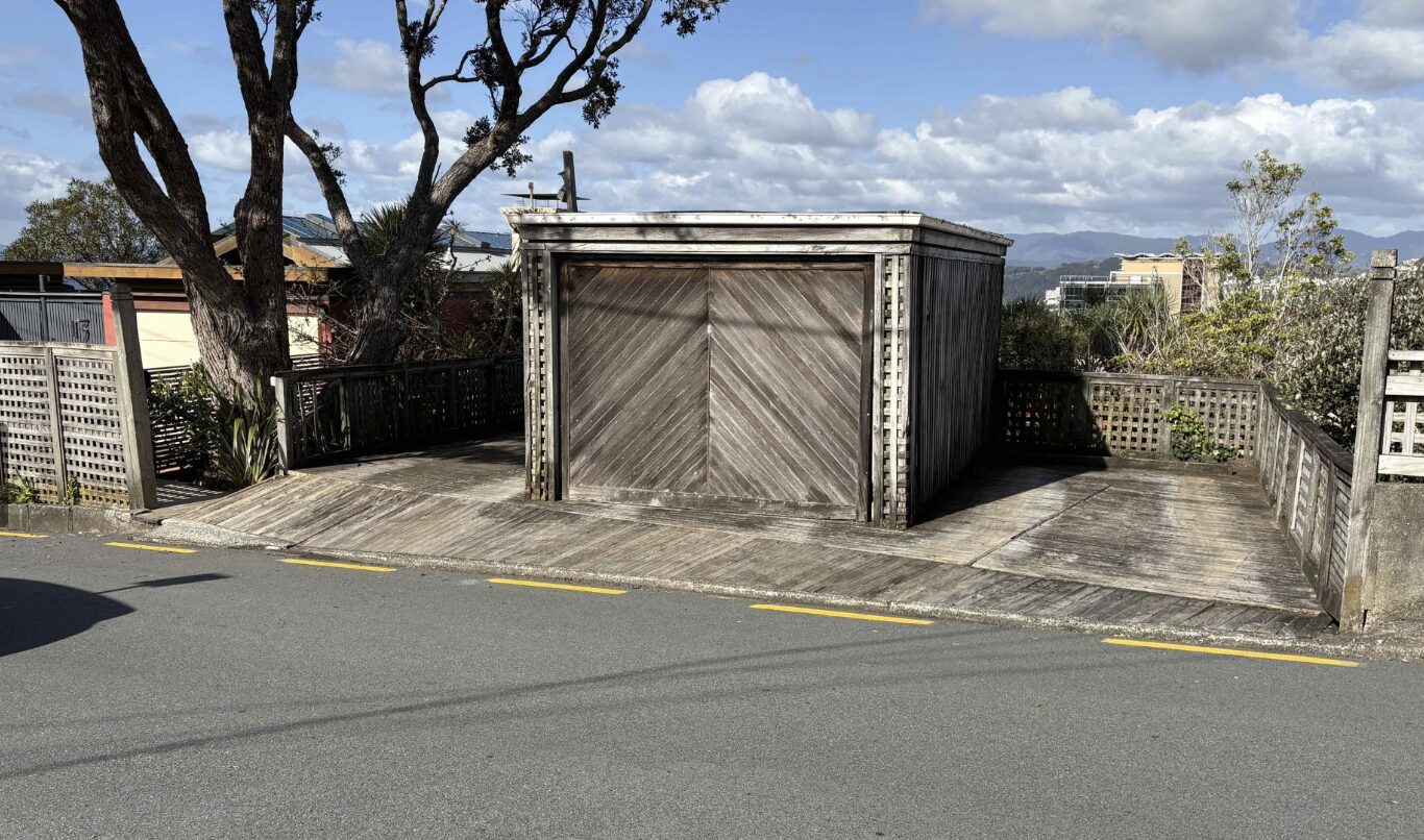 Car park at 15 Cleremont Terrace