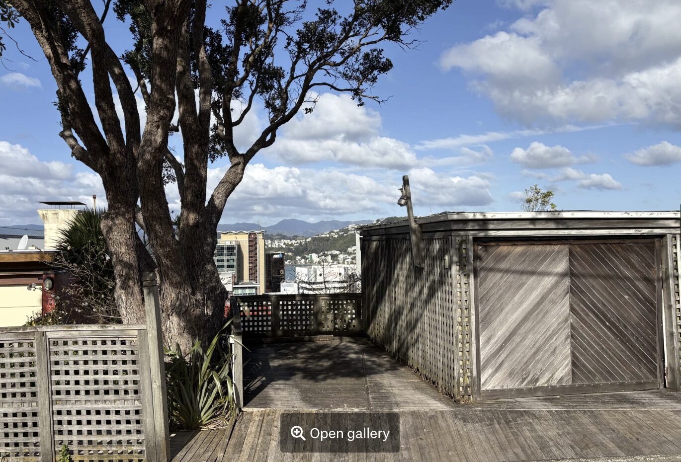 Car park at 15 Cleremont Terrace